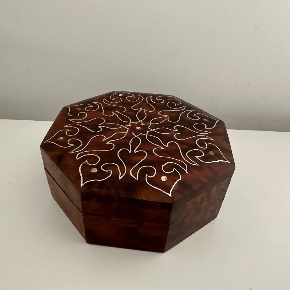 Burr Walnut Hexagon Jewelry Box Trinket Vintage Classic